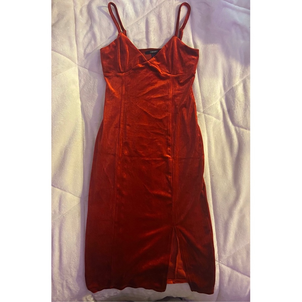 Red bodycon dress